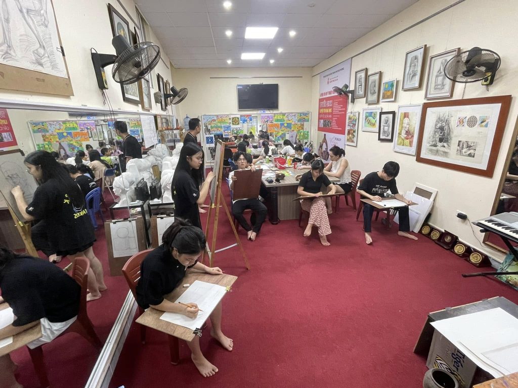 Hình ảnh lớp học Mỹ thuật KIẾN TRÚC HP. JSC
