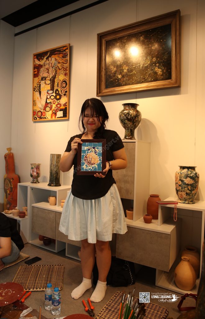 Tác phẩm của học viên khi tham dự trải nghiệm workshop GỐM NGHỆ THUẬT tại không gian nghệ thuật của chúng tôi
